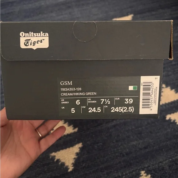 Onitsuka Tiger GSM sneakers in Cream and Hiking Green - Picture 8 of 8